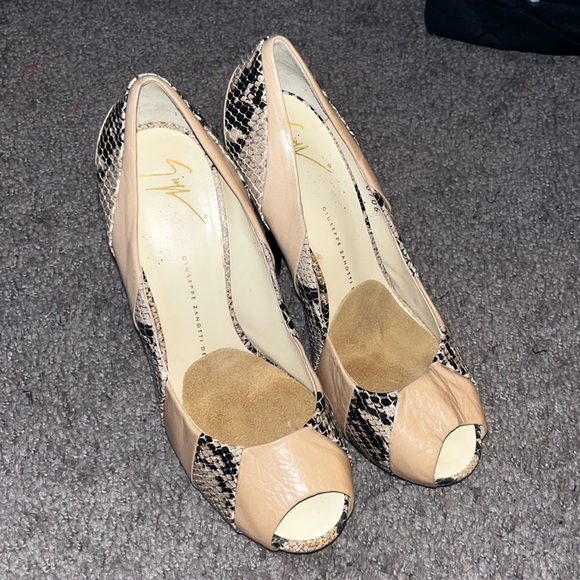 Python Giuseppe Heels - Picture 1 of 3